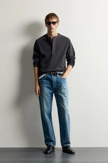 Футболка henley из компактного ребристого трикотажа- Заказать в России