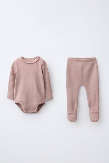Zara Комплект из ребристого боди и леггинсов с закрытыми стопами