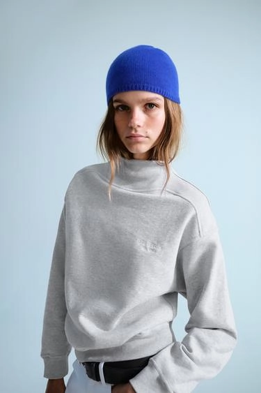 Свитшот 0fr. paris x zara с вышивкой