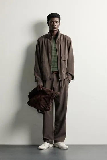 Regular fit overshirt with pockets- Заказать в России
