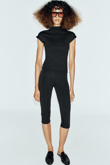 Zara Топ с высоким воротником из лиоцелла