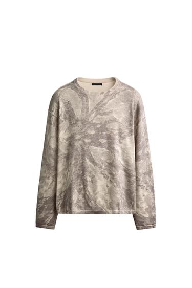 Zara Джемпер свободного кроя с абстрактным принтом купить с доставкой.