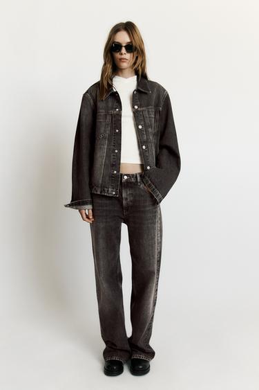 Zara Футболка с V-образным вырезом