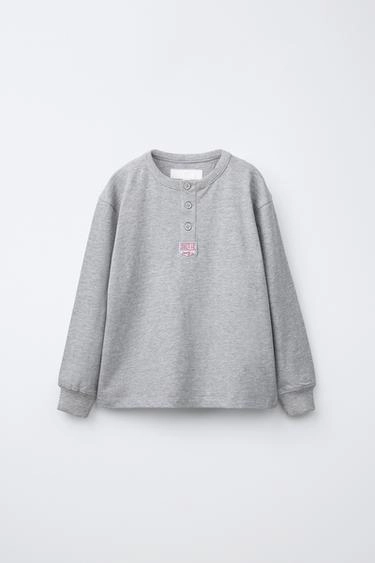Лонгслив henley с ярлыком- Заказать в России