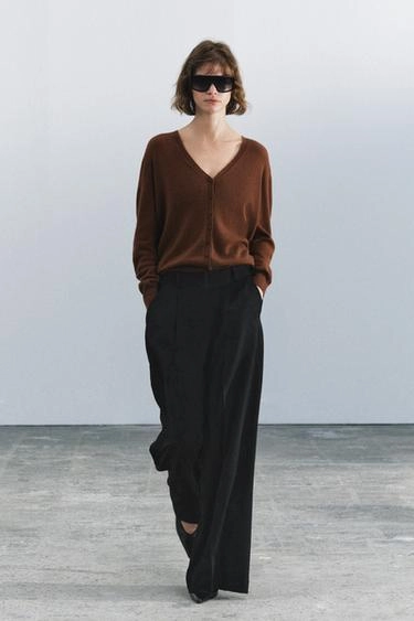 Расклешённые брюки с защипами zw collection