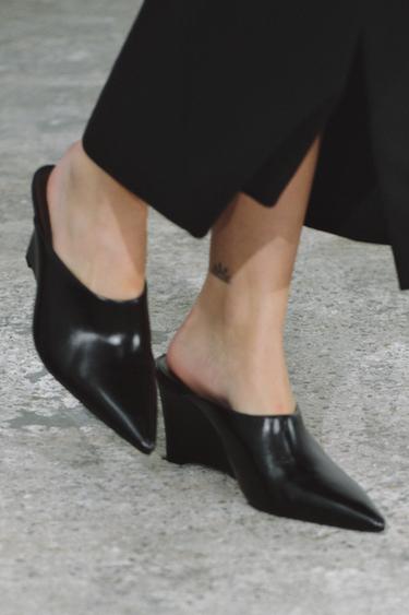 Zara Кожаные мюли на танкетке