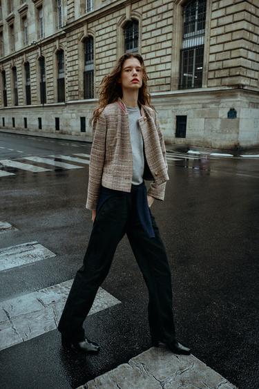 Zara Фактурный укороченный блейзер купить с доставкой.