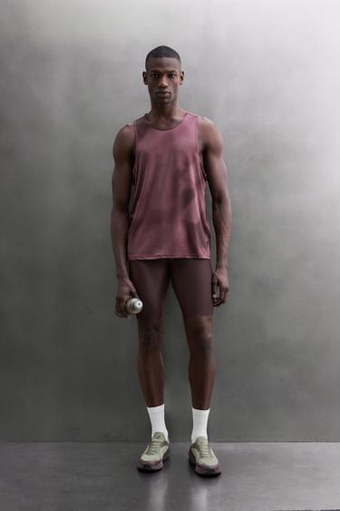 Zara Лёгкий беговой топ без рукавов