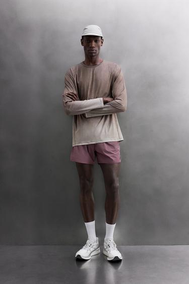 Zara Градиентная техническая беговая футболка