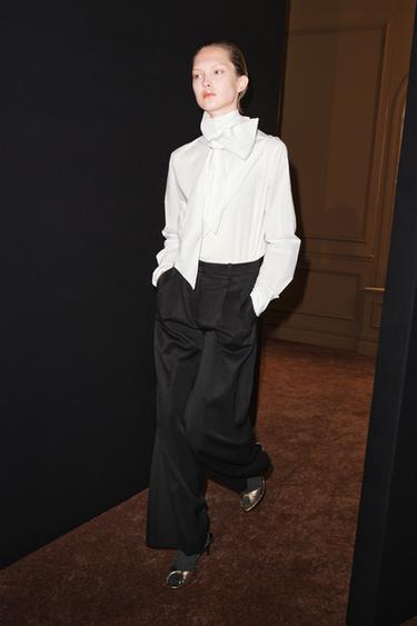 Zara Рубашка из поплина с бантом ZW