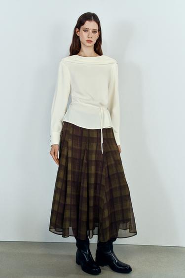 Zara Блузка с вырезом лодочка