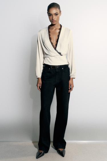 Zara Атласная блузка с кружевом