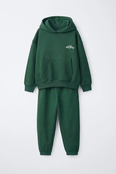 Костюм с худи и брюками varsity- Заказать в России