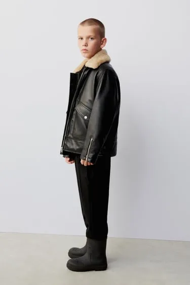 Кожаная куртка с отделкой из искусственной овчины- Заказать в России