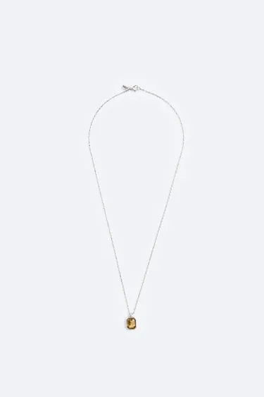 Цепочка с контрастной подвеской- Заказать в России