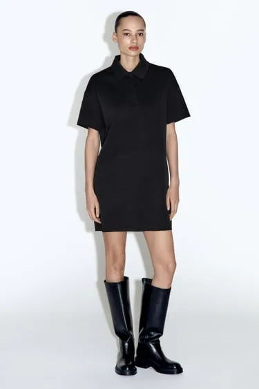 Платье с воротником поло и короткими рукавами- Заказать в России
