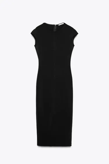 Облегающее платье из креповой ткани