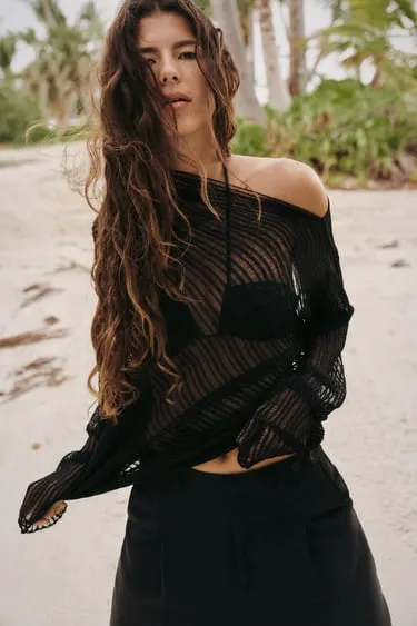 Ассиметричный топ- Заказать в России