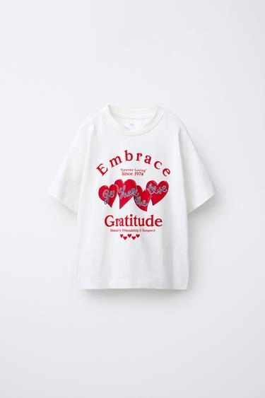HEART PRINT T-SHIRT