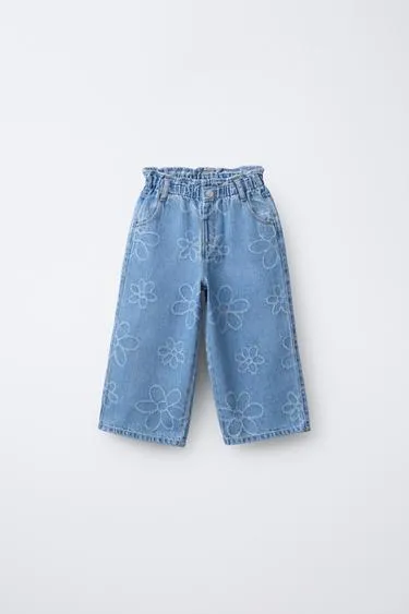 Джинсы с широкими штанинами и цветочной вышивкой