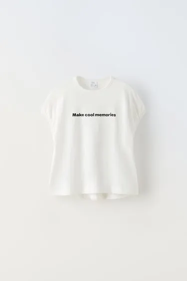 Футболка из рельефной ткани с надписью