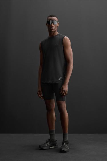 Zara Технический топ без рукавов купить с доставкой.