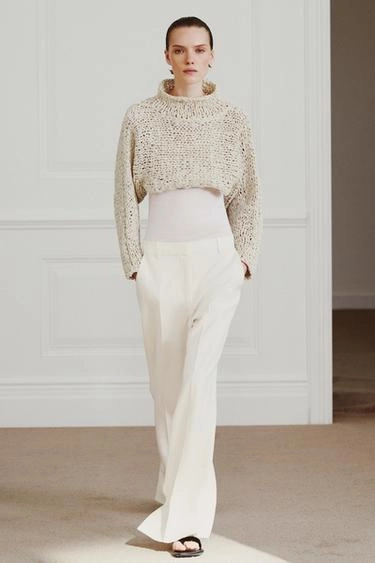 Укороченный вязаный свитер с переплетенной лентой- Заказать в России