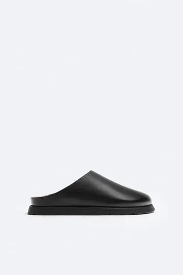 Сабо из кожи