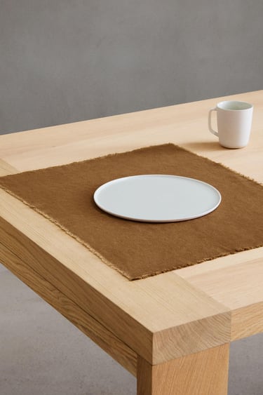 Zara Коврик 01