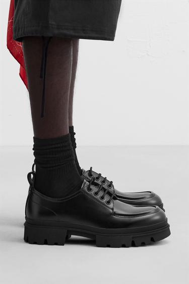 Туфли на толстой подошве с деталями MOC TOE