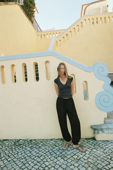 Брюки с эластичным поясом- Заказать в России