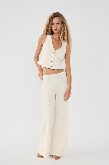 Zara Брюки прямого кроя из рельефной ткани