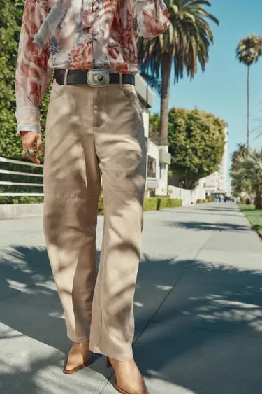 Брюки прямого кроя из искусственной замши- Заказать в России