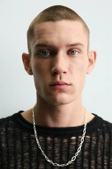 Ожерелье с контрастной цепью