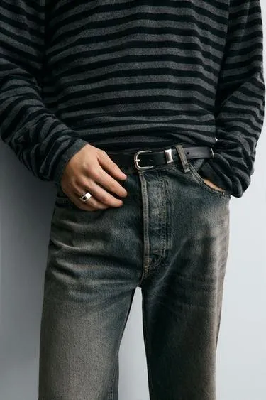 Кольцо с геометрическим камнем- Заказать в России