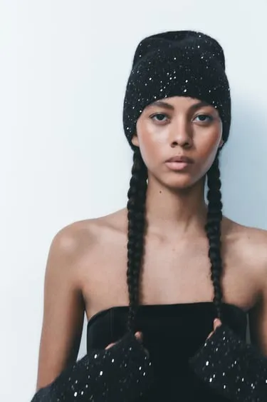 Шапка бини с пайетками- Заказать в России