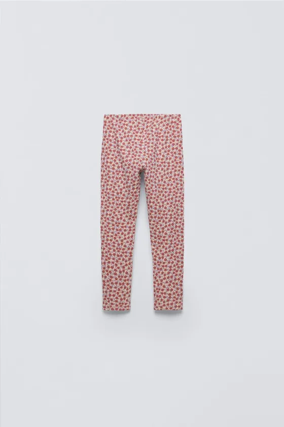 Пижама с цветочным узором на возраст от 2 до 6 лет