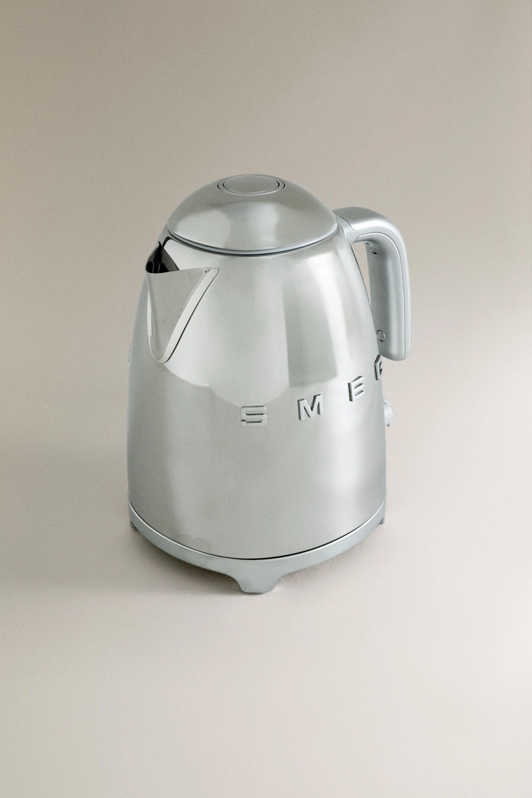 Большой чайник smeg из нержавеющей стали