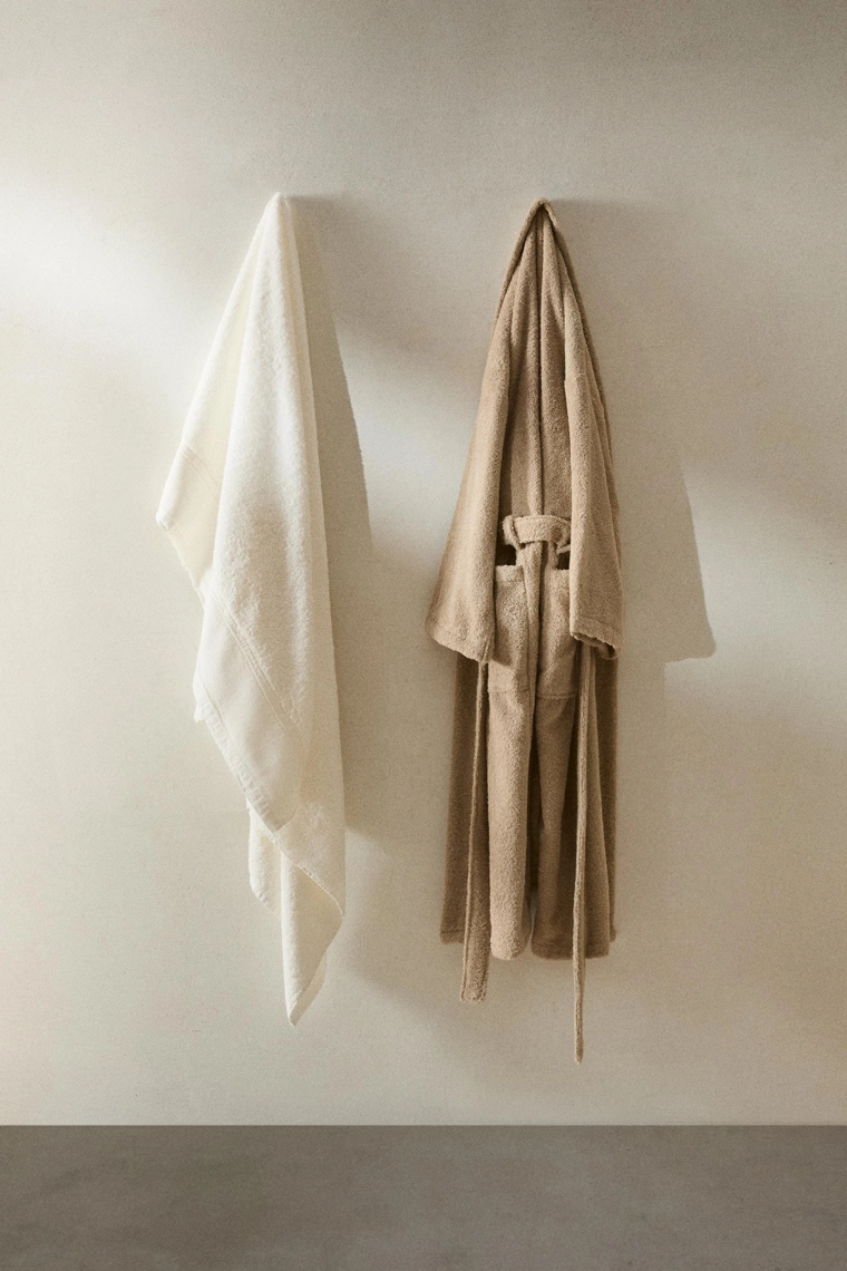 Халат из высококачественного хлопка (420 г/м²)