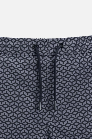 Плавки с геометрическим принтом