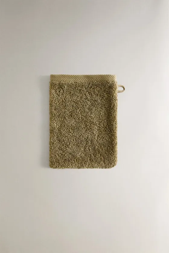 Cotton terry bath-mitt