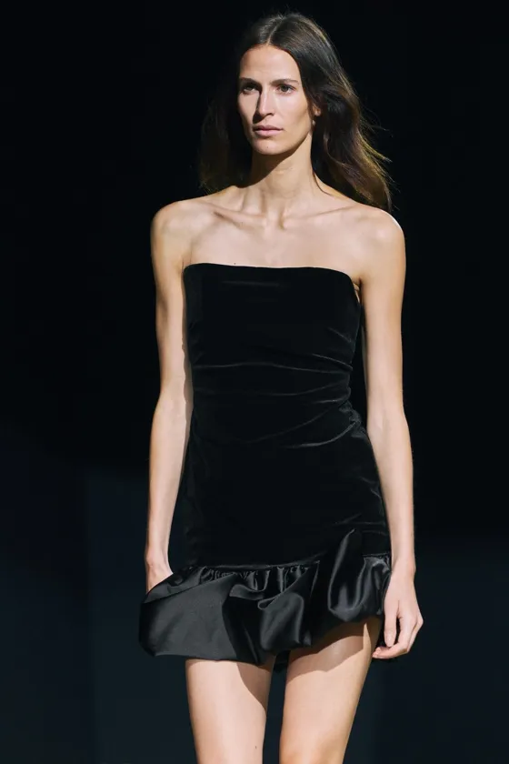 КОРОТКОЕ БАРХАТНОЕ ПЛАТЬЕ — ZW COLLECTION