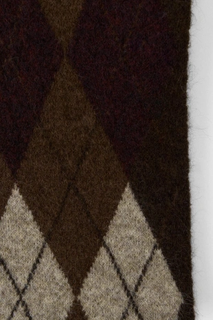 Шарф с узором «ромбы»- Заказать в России