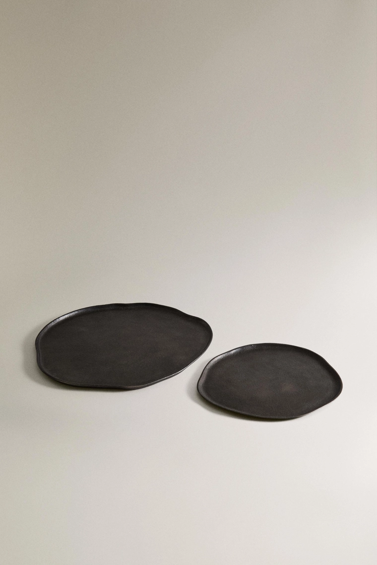 Декоративный металлический лоток