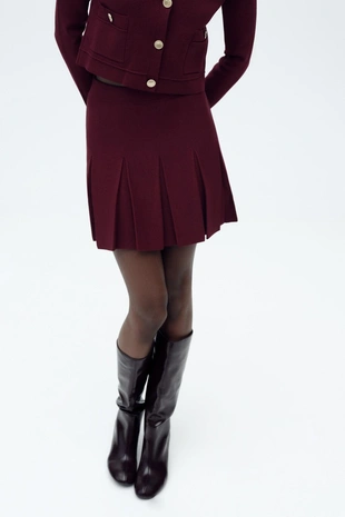 Трикотажная мини-юбка со складками - Заказать в России