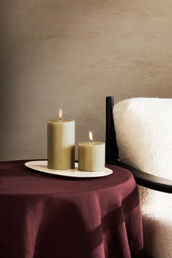 Декоративная цилиндрическая свеча