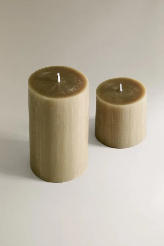 Декоративная цилиндрическая свеча