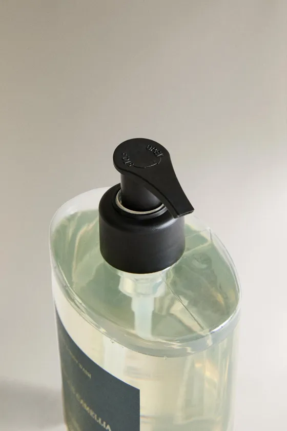 (500 ml) luminous camellia liquid soap