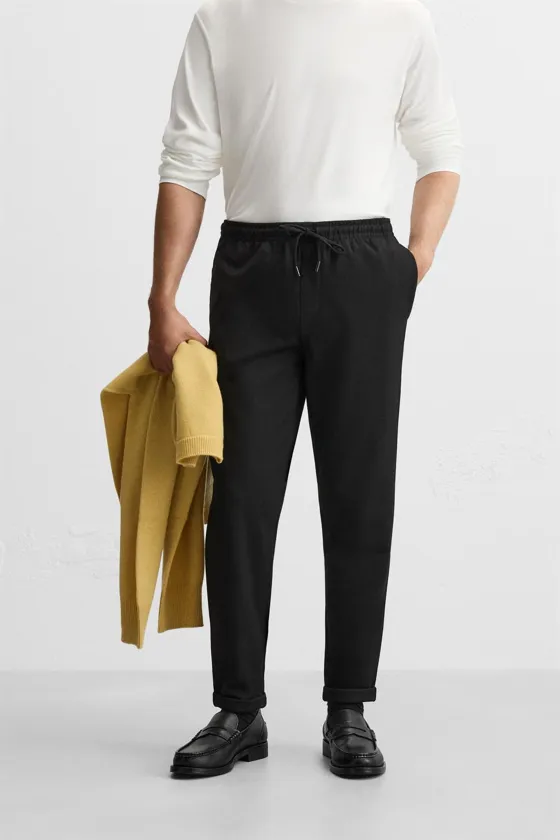 Брюки regular fit из комфортного эластичного материала