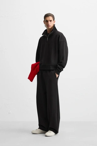 Толстовка из высокотехнологичной ткани с застежкой-молнией- Заказать в России